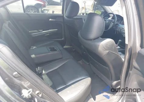 2010 Honda Accord 2.4 Ex-L z USA, uszkodzony, nr VIN 1HGCP2F87AA072599